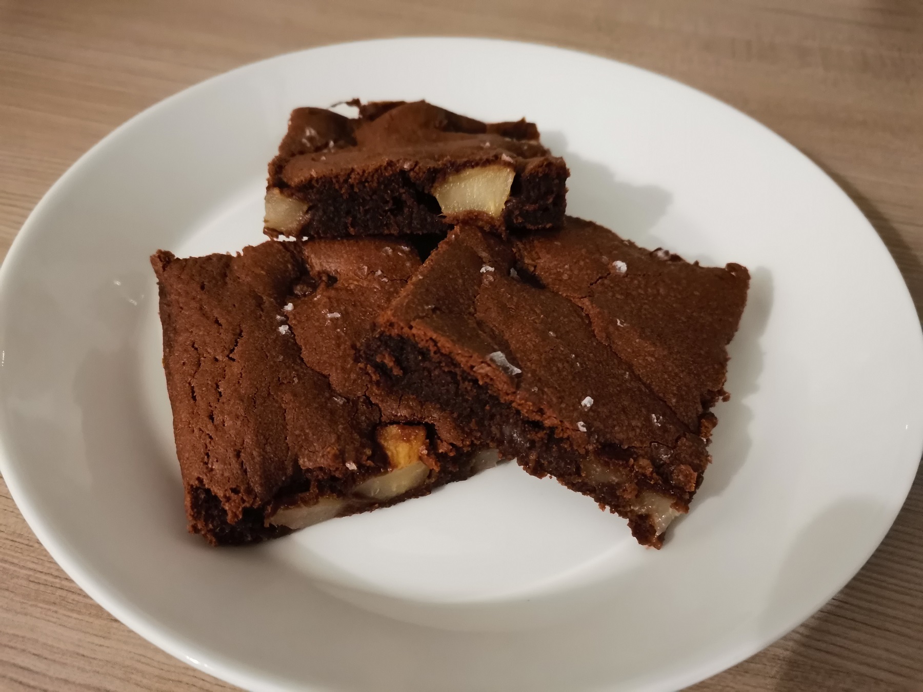 Päärynäbrownie